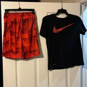 Boys Dri Fit Nike Short Set!